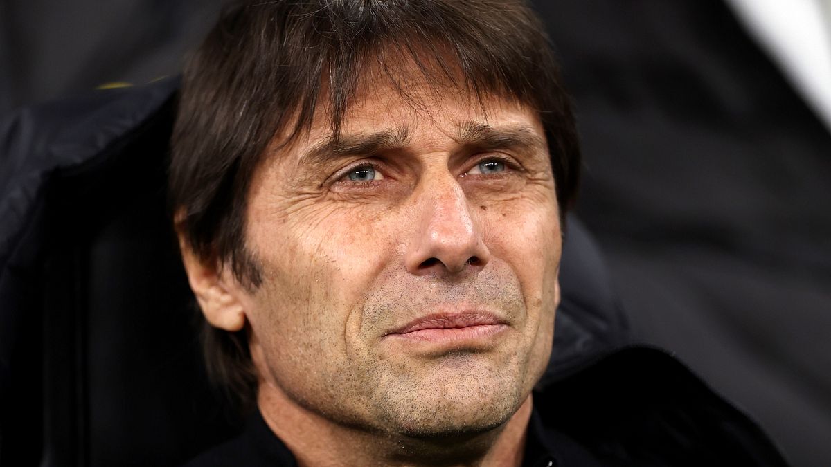 Sono 16 i giocatori azzurri in prestito ad altri club con scadenza fissata al prossimo 30 giugno. Alcuni potrebbero tornare alla corte di Antonio Conte per rimanere e giocarsi le loro chance col nuovo tecnico, altri potrebbero ripartire o essere ceduti per metter in cassa un tesoretto da reinvestire sul mercato. Ecco chi sono e quanto valgono (valori transfermarkt).