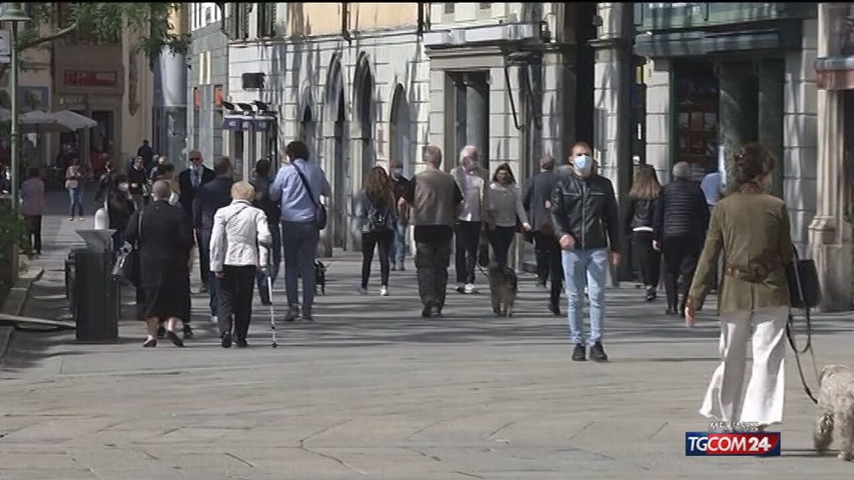 Rapporto Gimbe: ricoveri dimezzati. I nuovi contagi sono 8mila