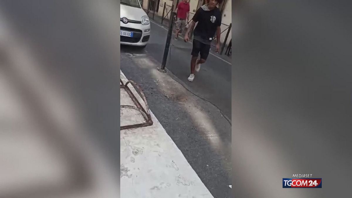 12.00 ROMA, PICCHIATO IN PIZZERIA SRV