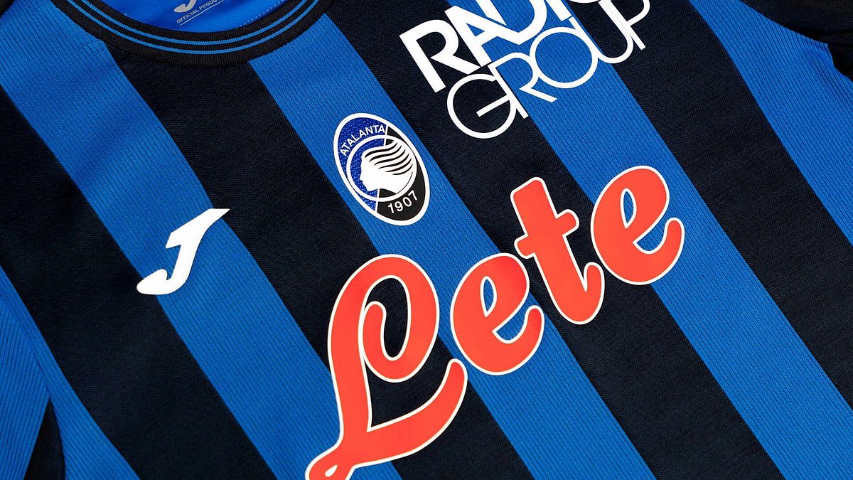 L'Atalanta ha presentato le nuove maglie Home e Away per la stagione 2024/25. Impreziosita da dettagli unici, l’eleganza della tradizione viene sublimata dall'innovazione e dall'uso delle tecnologie più all’avanguardia per garantire il più alto grado di competitività e qualità, senza rinunciare all'impegno nei confronti della sostenibilità.