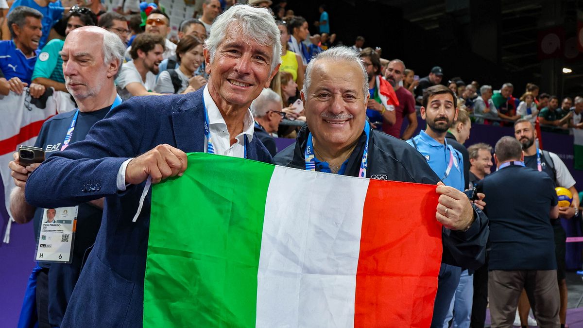  Giuseppe Manfredi, a sinistra, con il Ministro dello Sport Abodi