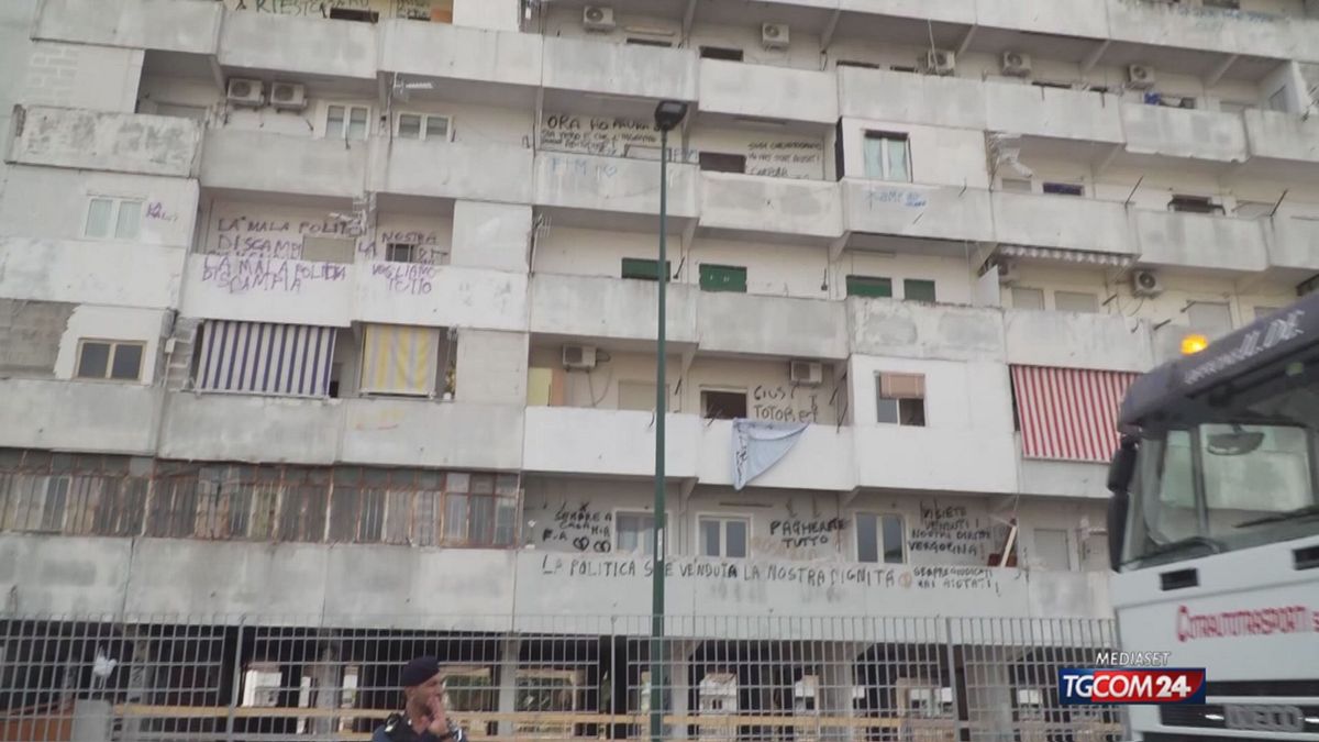 12.00   SCAMPIA  SRV