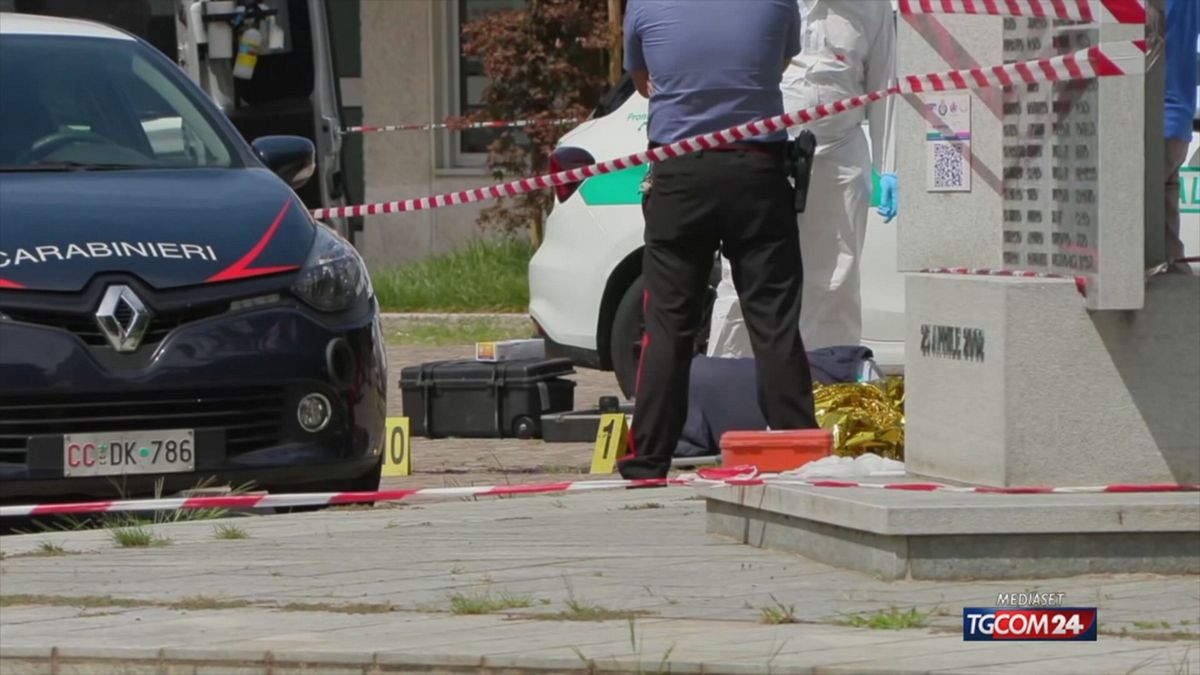 18.00 TORINO UCCIDE MOGLIE E SI UCCIDE SRV