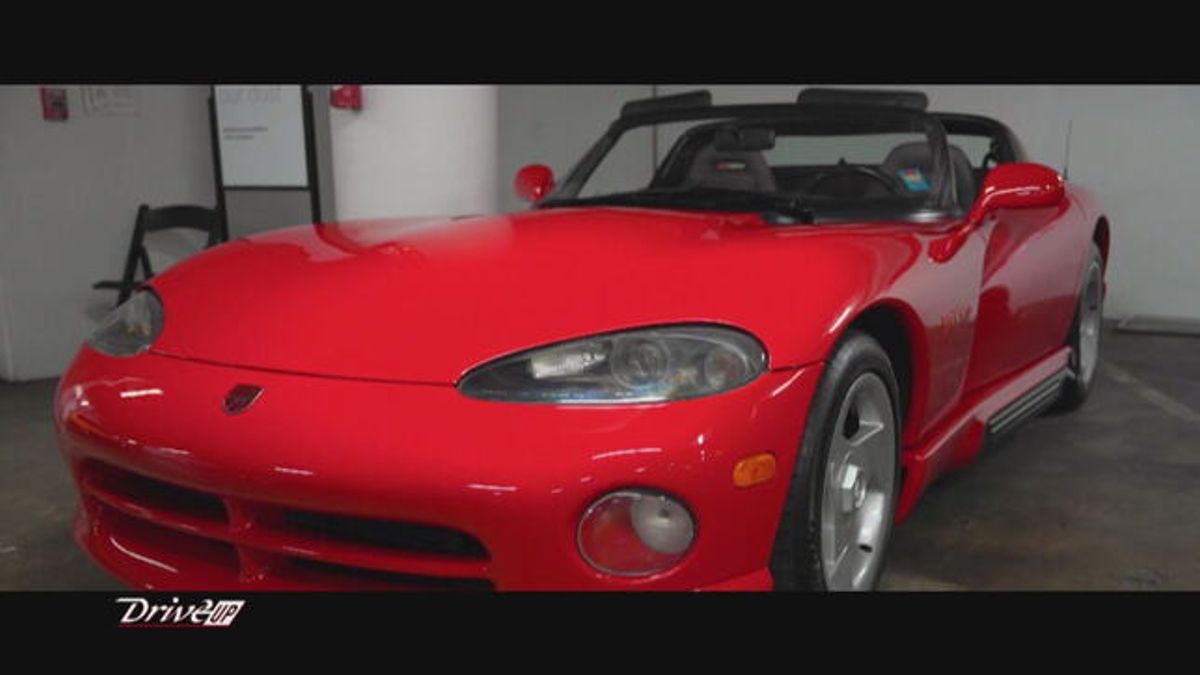 California Dreaming: Dodge Viper