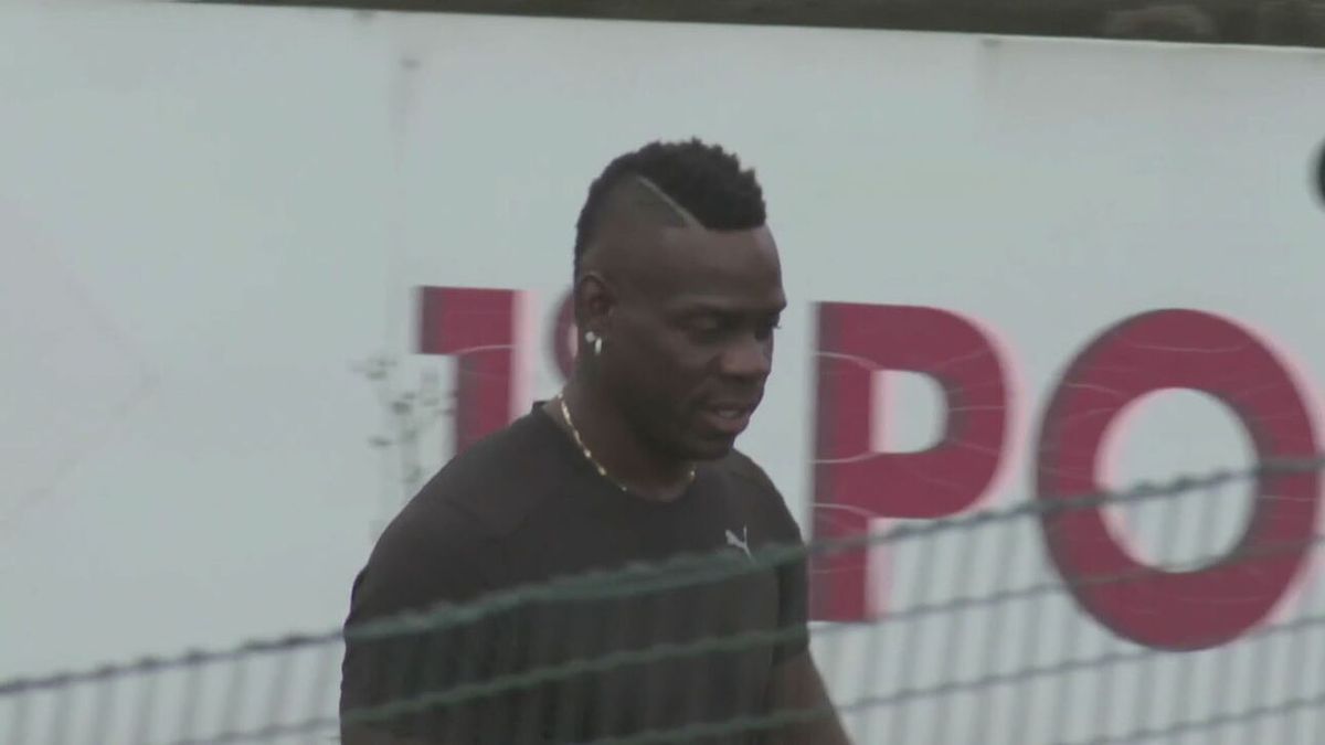 Balotelli-Genoa, frenata