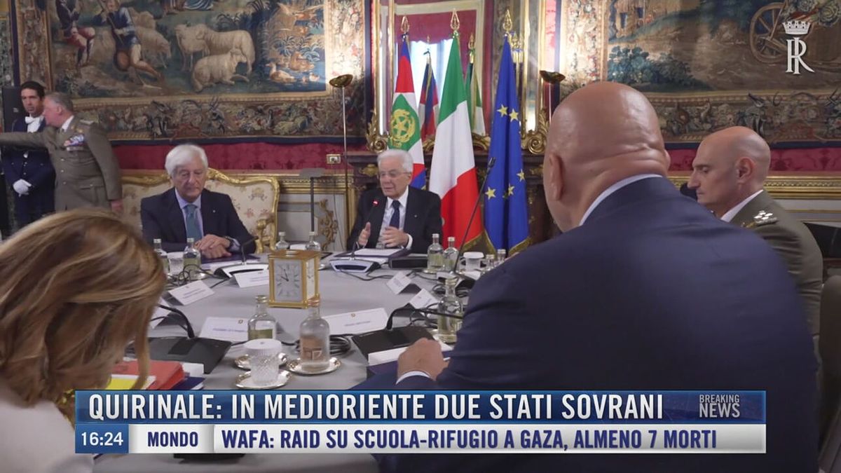 Breaking News delle 16.00 | Quirinale: in Medioriente due stati sovrani