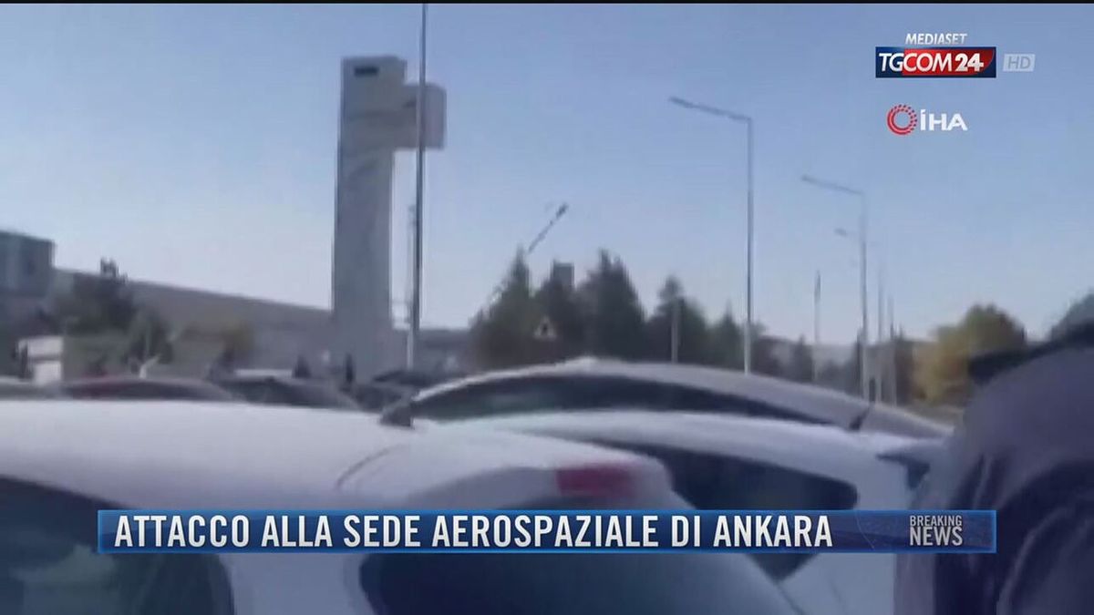 Breaking News delle 21.30 | Attacco alla sede aerospaziale di Ankar