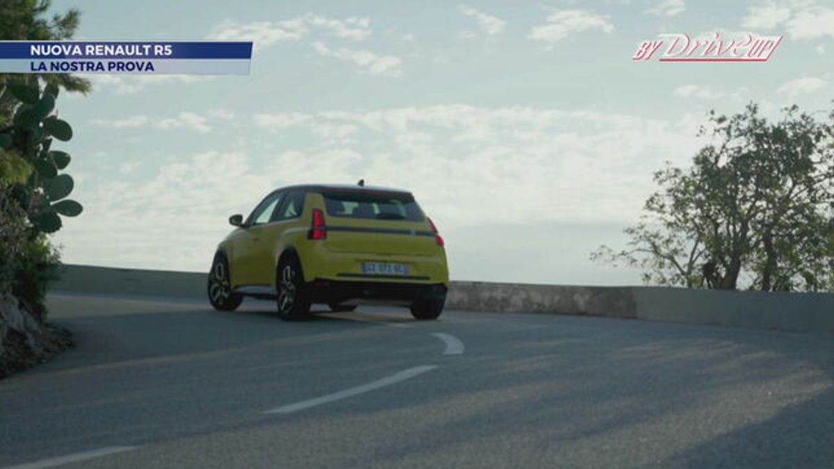 Il test drive della Renault 5 E-Tech Electric