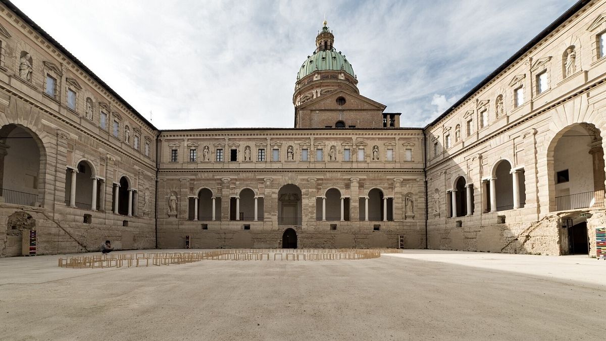 Reggio Emilia, Chiostri di San Pietro, Chiostro grande