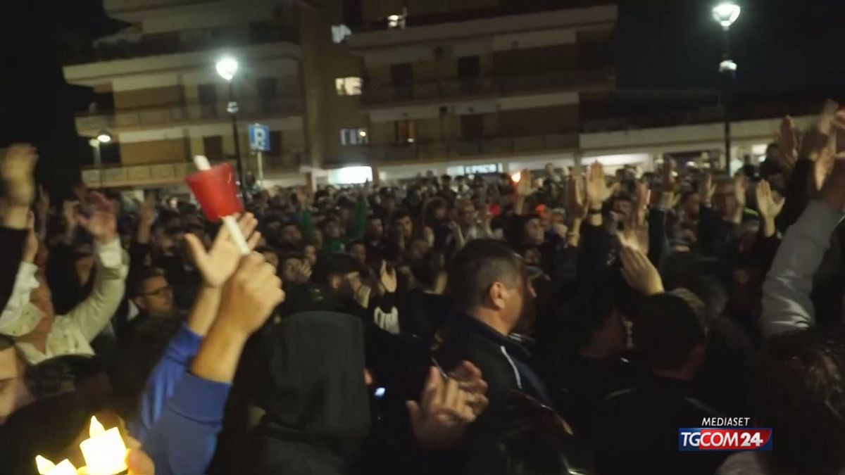 12.00 PARLA LA MADRE DI SANTO