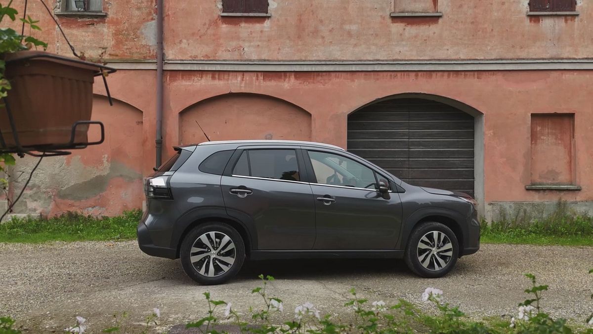 Suzuki S-Cross Hybrid: passione 4x4