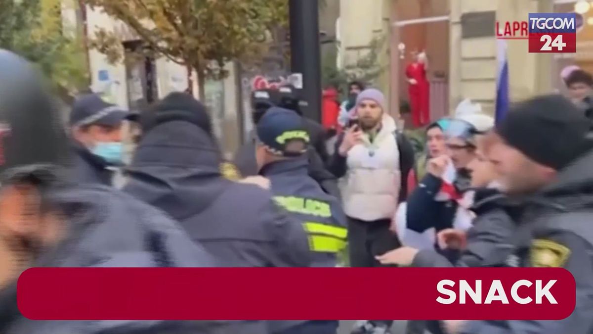 Georgia, scontri tra polizia e manifestanti: diversi arresti