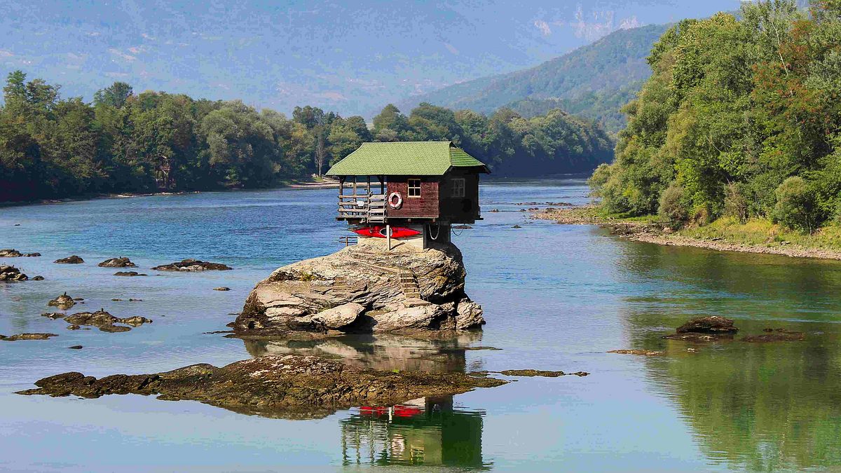  Casa Drina, Serbia