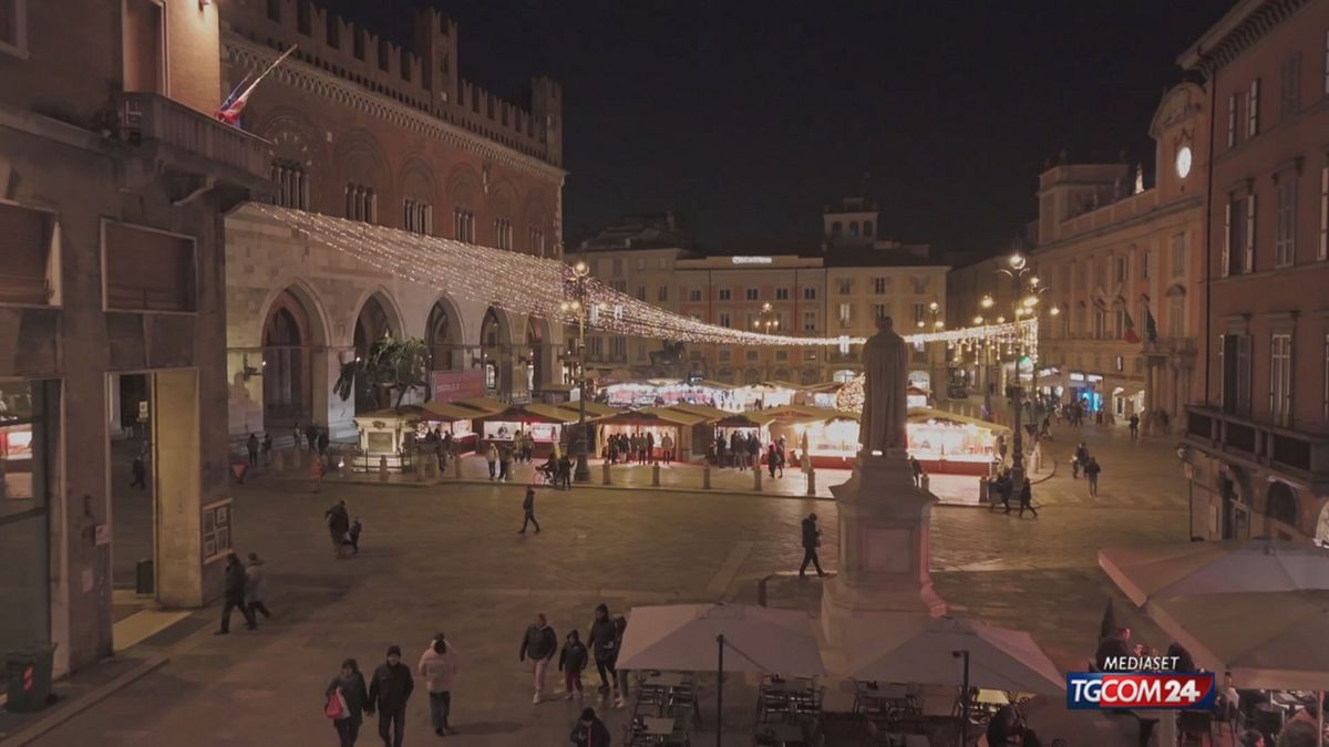 18.00 IL MERCATO DI NATALE A PIACENZA SRV