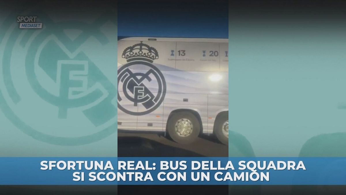 Sfortuna Real, bus si scontra con un camion