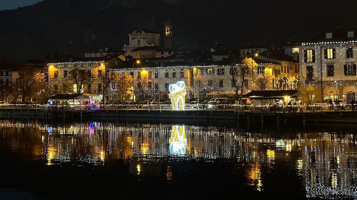 Sarnico, vista panoramica dal lago 