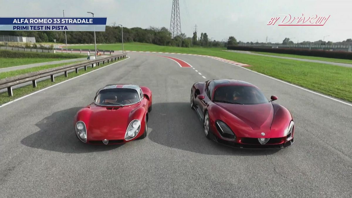 Primi test in pista per l'Alfa Romeo 33 Stradale