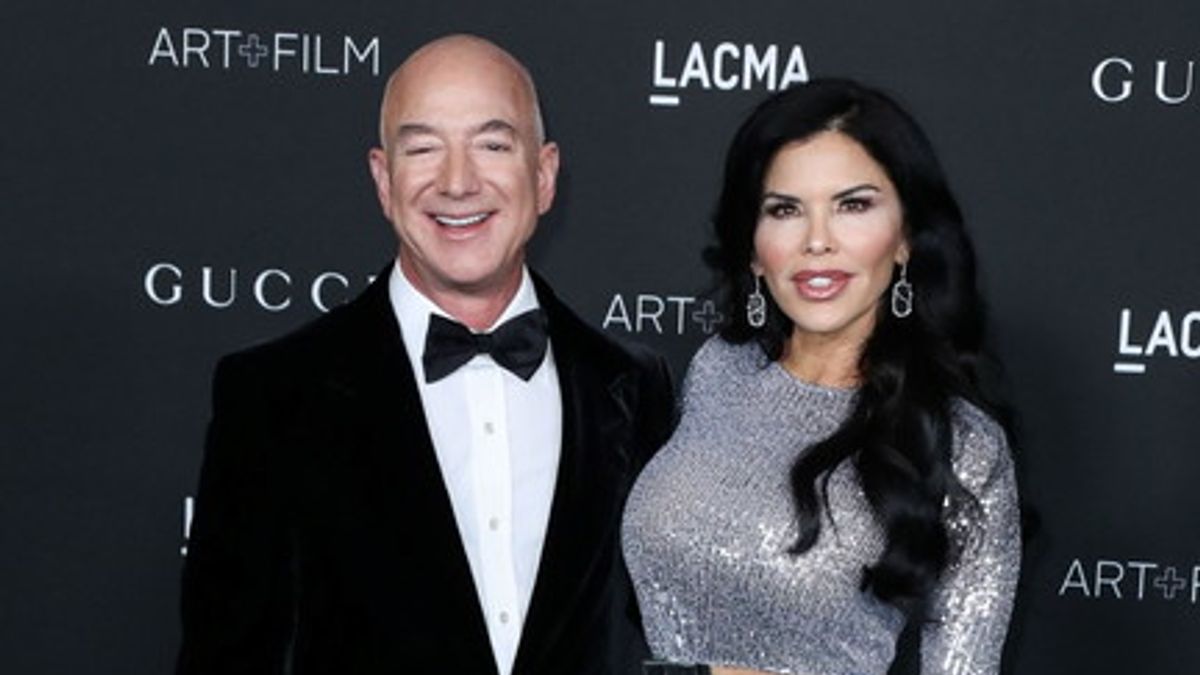 Jeff Bezos con la compagna Laura Sánchez