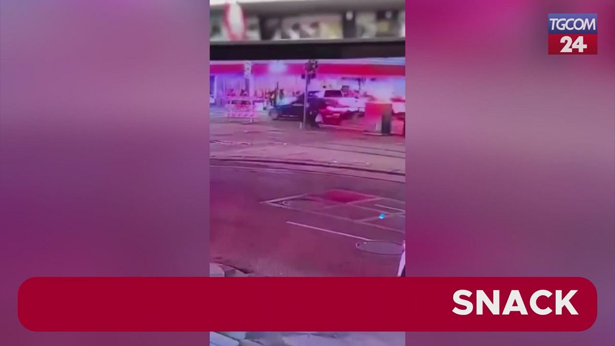 Strage di New Orleans, sui social il video dell'auto che travolge pedoni