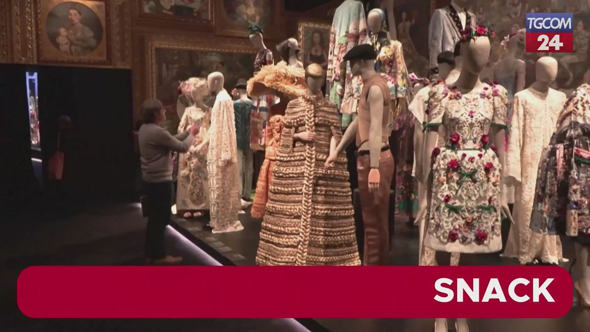 "Dal cuore alla mano", Dolce&Gabbana in mostra a Parigi