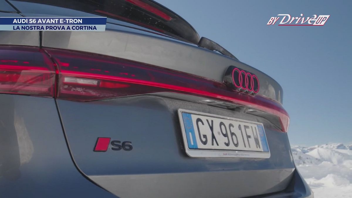 Nuova Audi S6 Avant e-tron