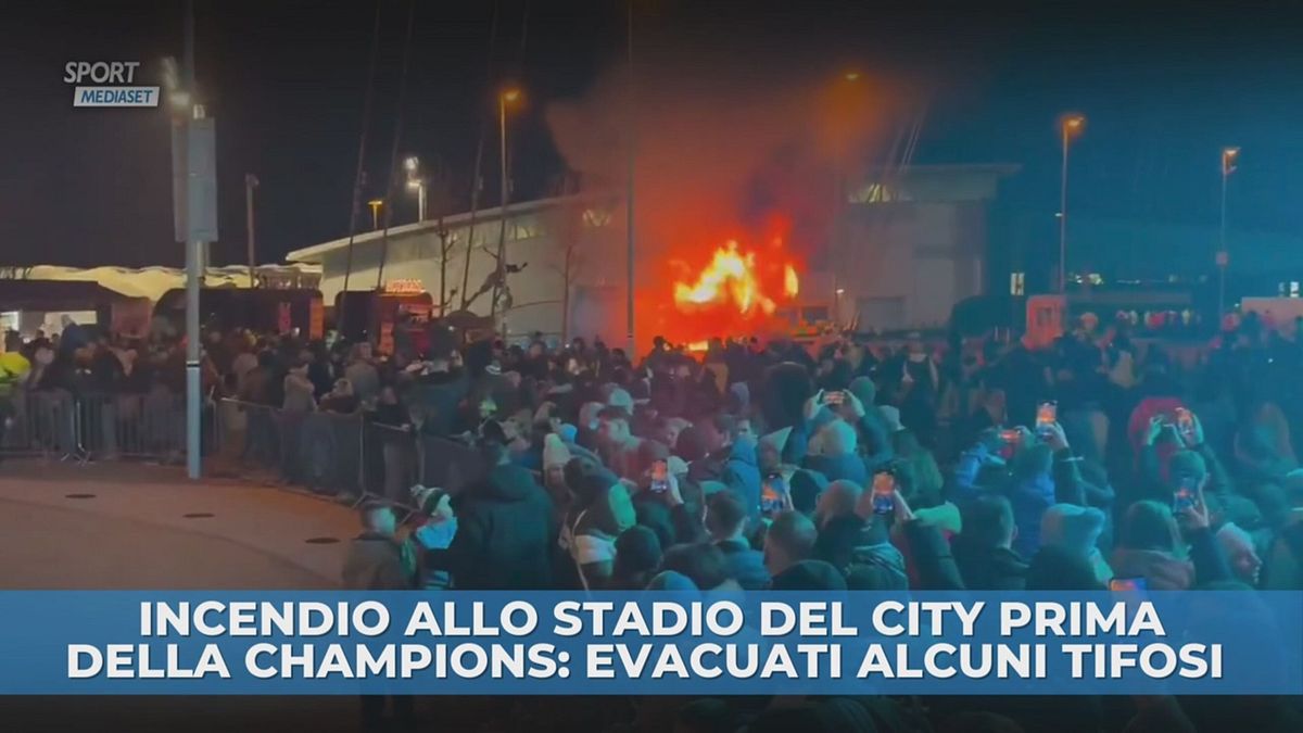 Incendio all'Etihad prima di City-Brugge