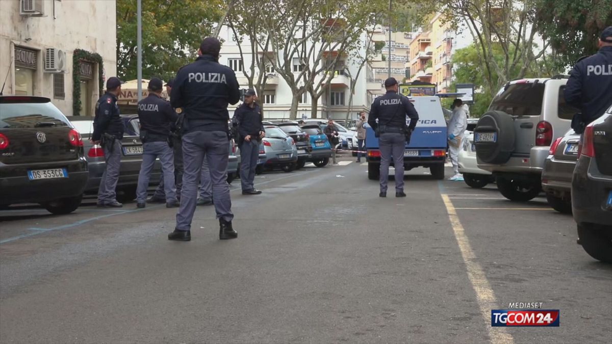 12.00 ROMA, IL GIALLO DELLE ANZIANE SRV