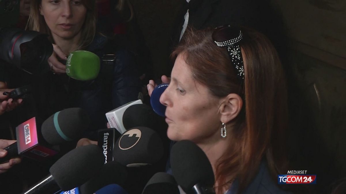 18.00 UDIENZA PIFFERI SRV