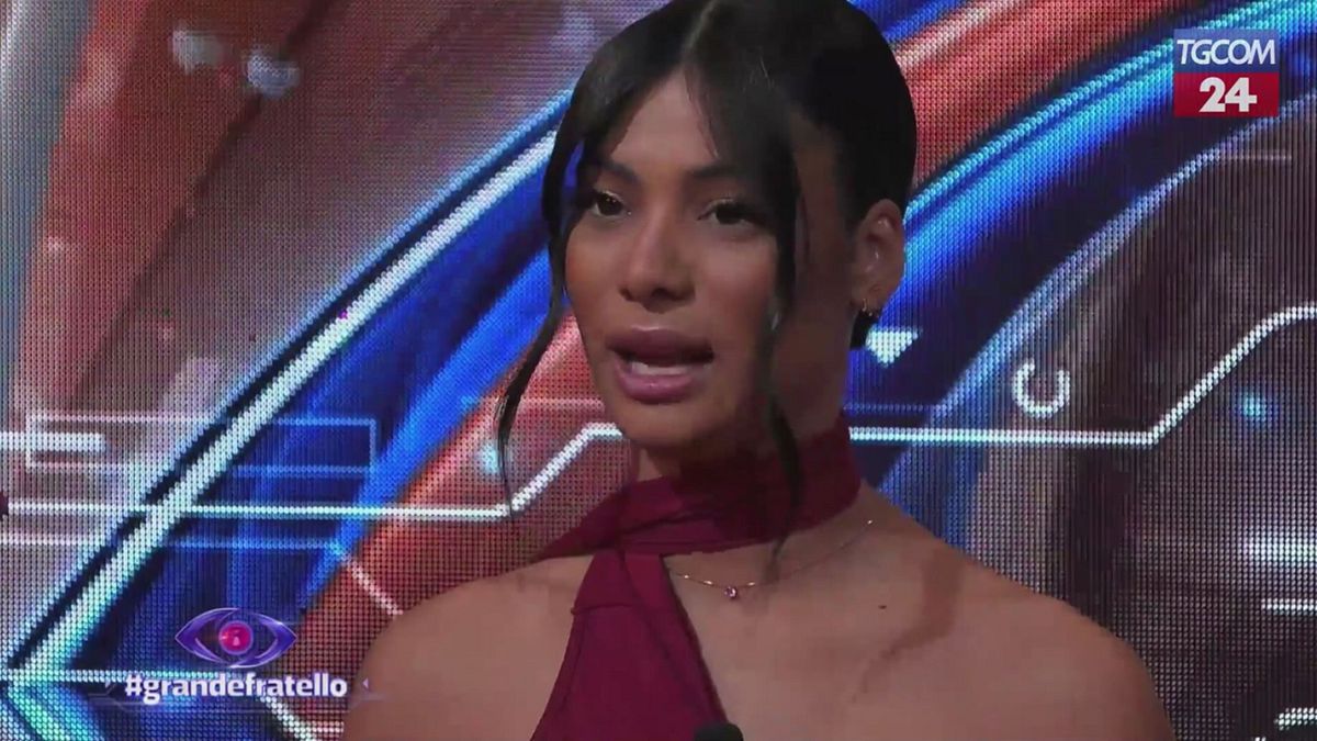 "Grande Fratello", Yulia Bruschi incontra Giglio e chiude i gossip: "Aspettavo da mesi questo momento"