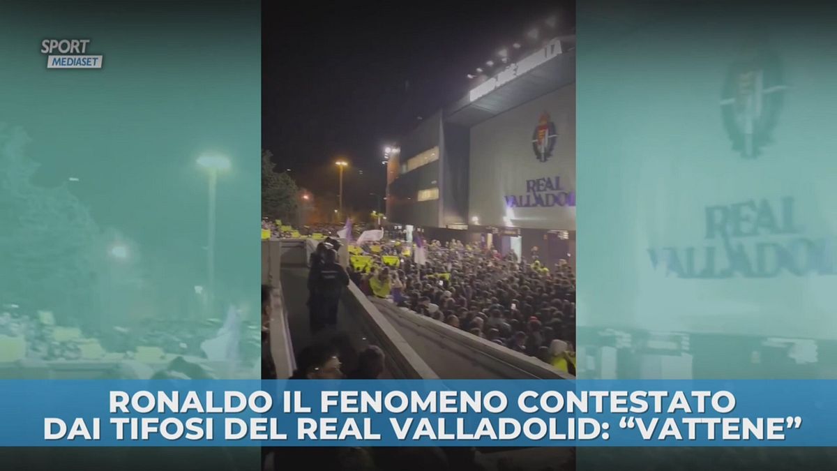 Ronaldo il Fenomeno contestato dai tifosi del Real Valladolid: "Vattene!"