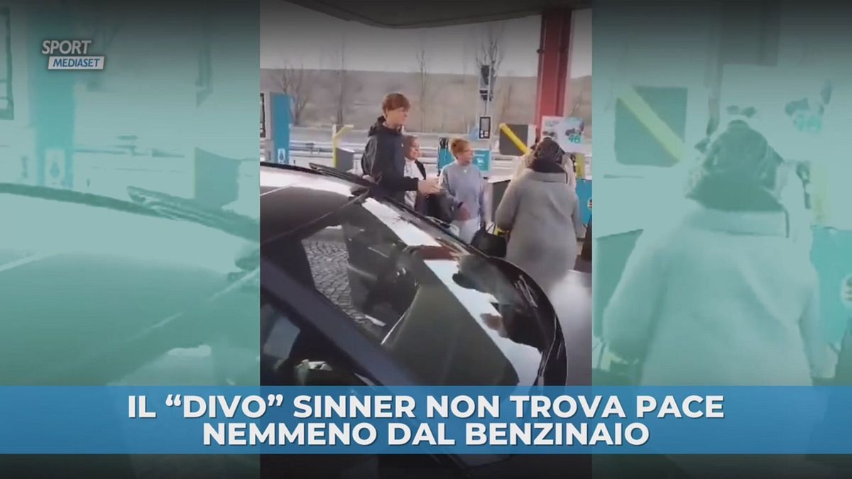 Il "divo" Sinner non trova pace nemmeno dal benzinaio