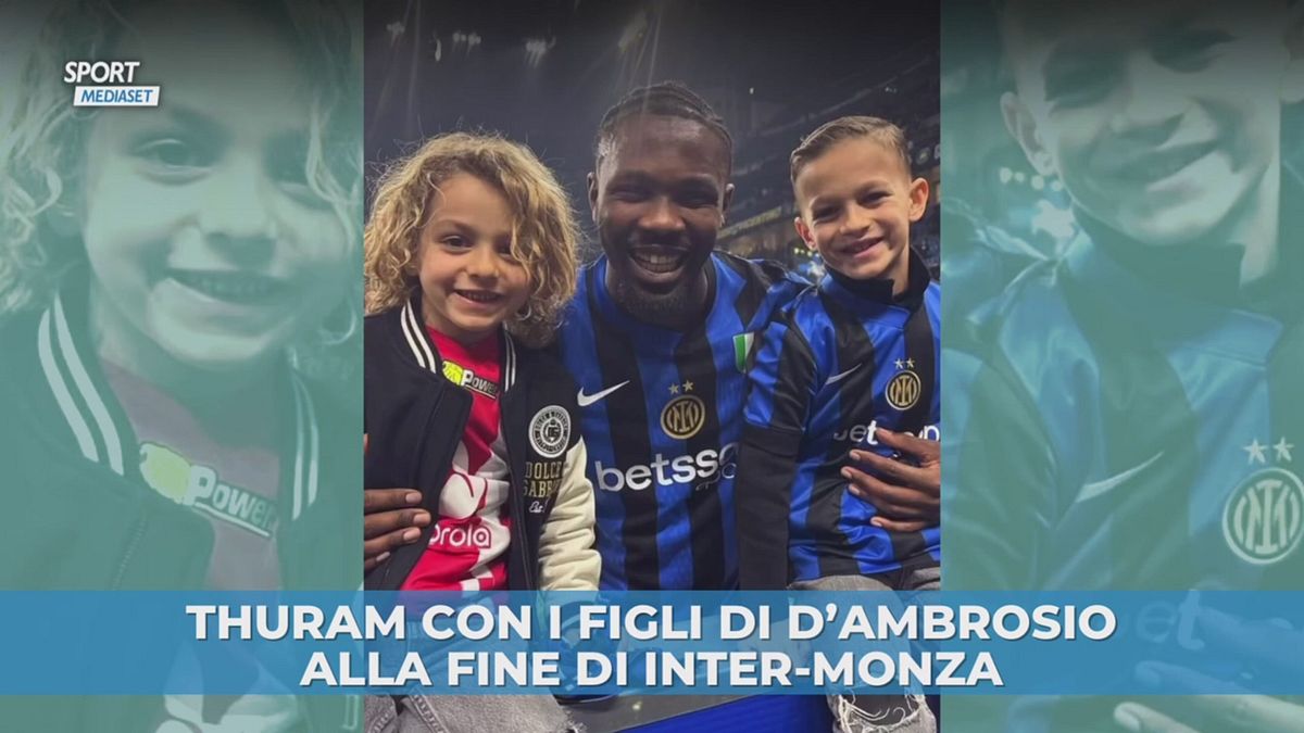 Thuram con i figli di D'Ambrosio a fine partita