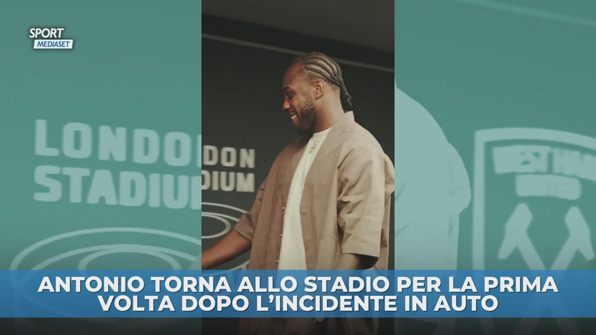 Antonio torna allo stadio per la prima volta dopo l'incidente in auto.