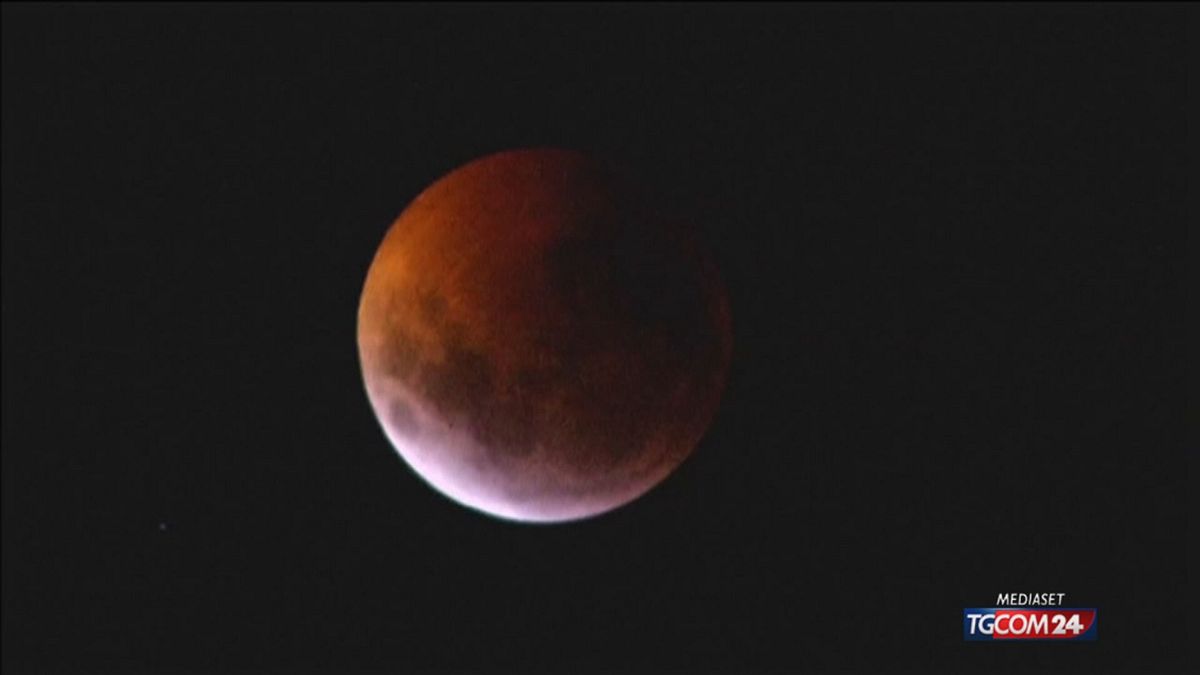 12.00 ECLISSI E LUNA ROSSO SANGUE SRV