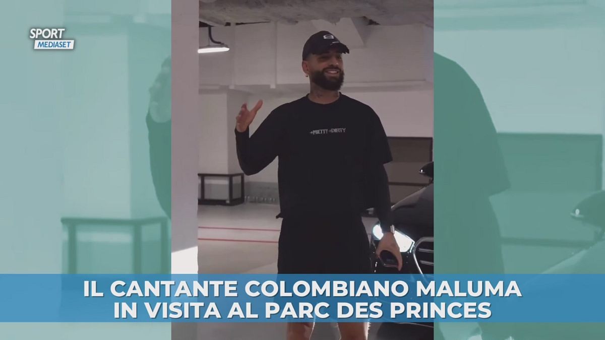 Il cantante colombiano Maluma in visita al Parc des Princes