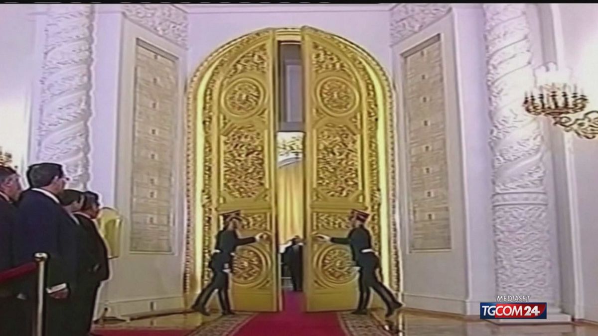 18.00 25 ANNI DI PUTIN SRV