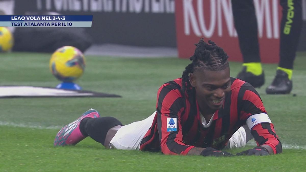 Leao vola nel 3-4-3