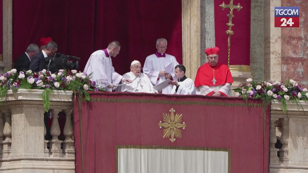 Morto Papa Francesco, l'ultima apparizione pubblica a Pasqua