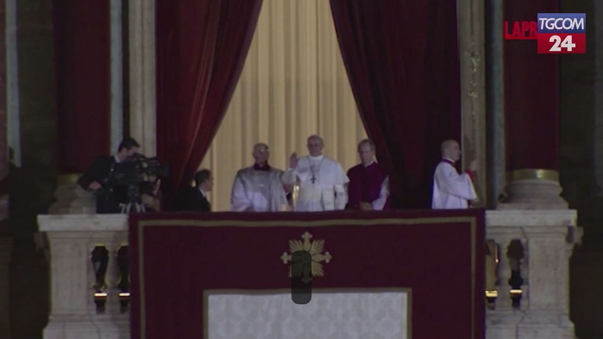 L'Habemus Papam e le prime parole di Papa Francesco il 13 marzo 2013