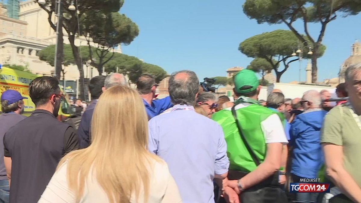 18.00 PRIMO MAGGIO IN PIAZZA SRV