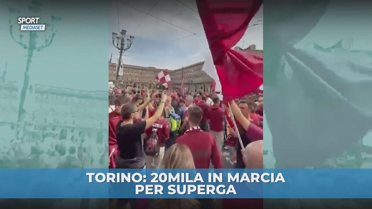 Torino: 20mila in marcia per Superga