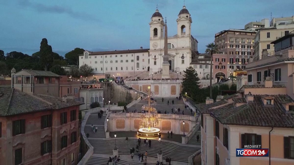 12.00 TRINITA' DEI MONTI COMPIE 300 ANNI SRV