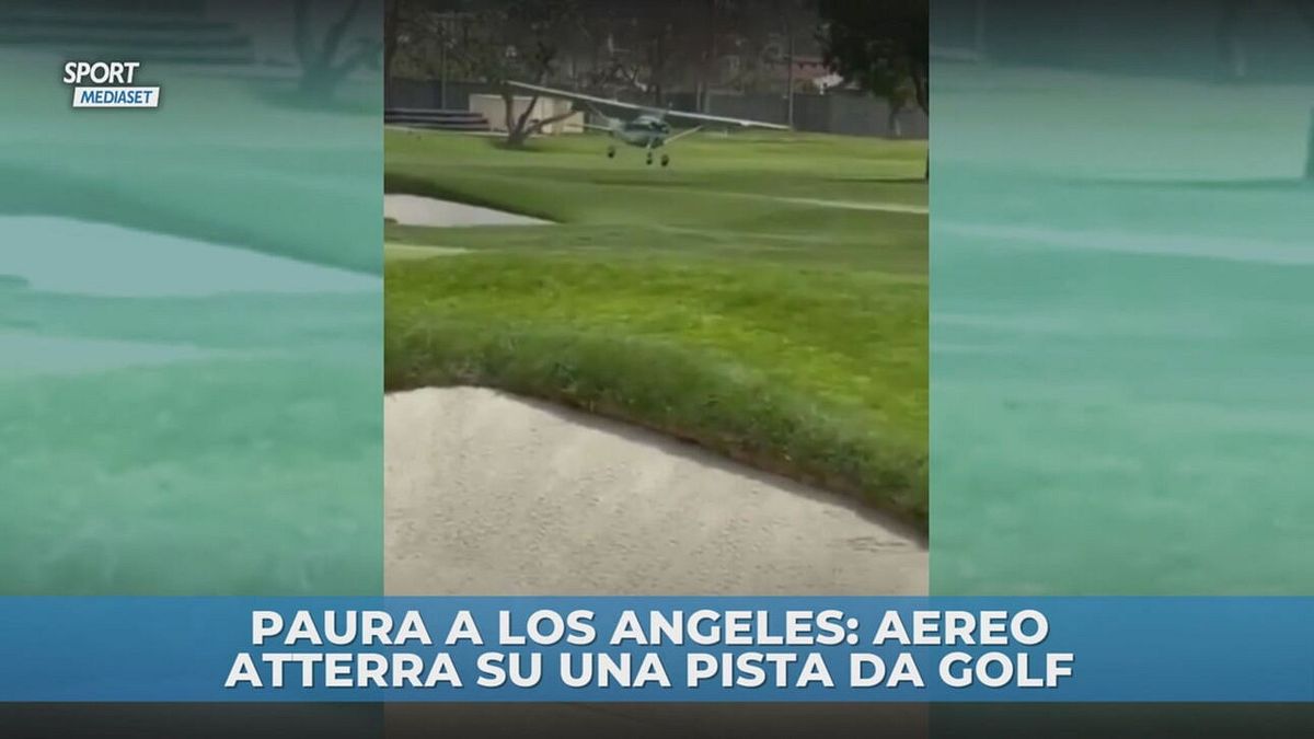 Aereo in pista da golf: che paura
