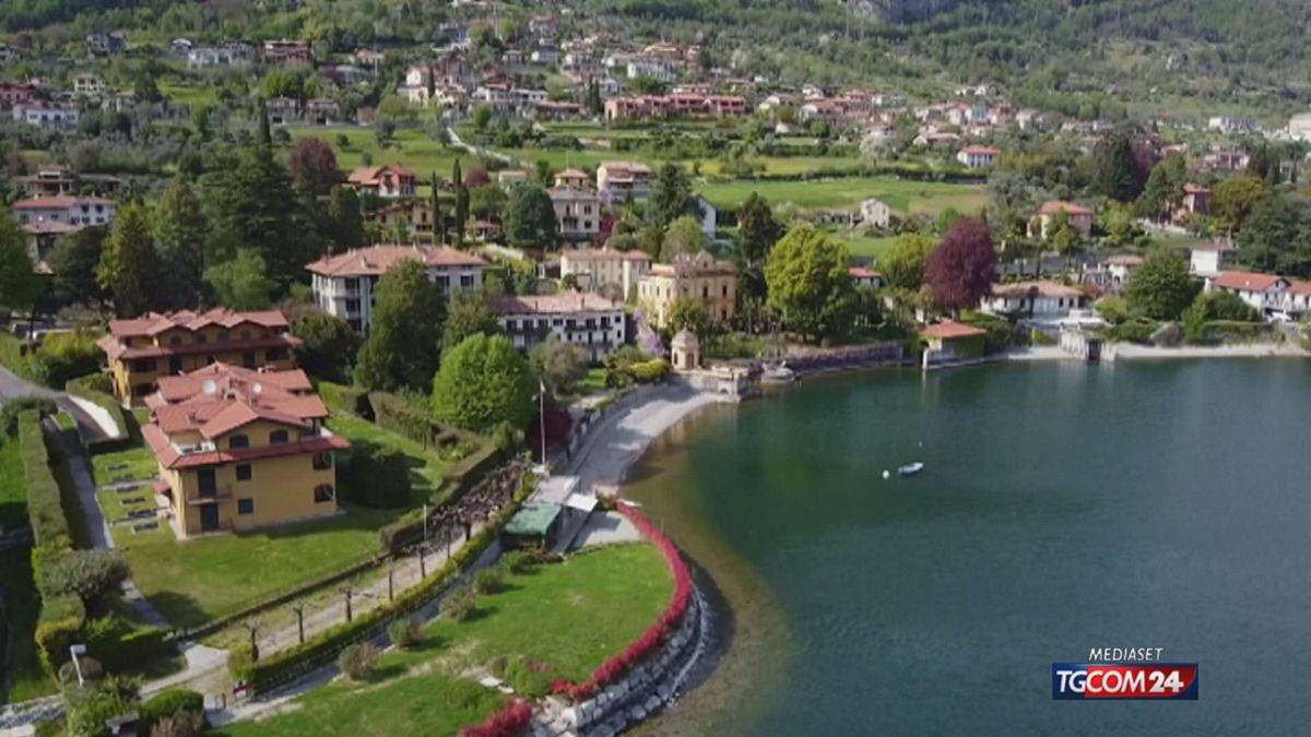 12.00 COMO NELLE MIRA DEGLI STRANIERI SRV