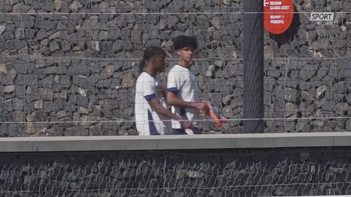 MCH FIGLIO CR7 SI ALLENA CON UNDER 15 PORTOGALLO MCH