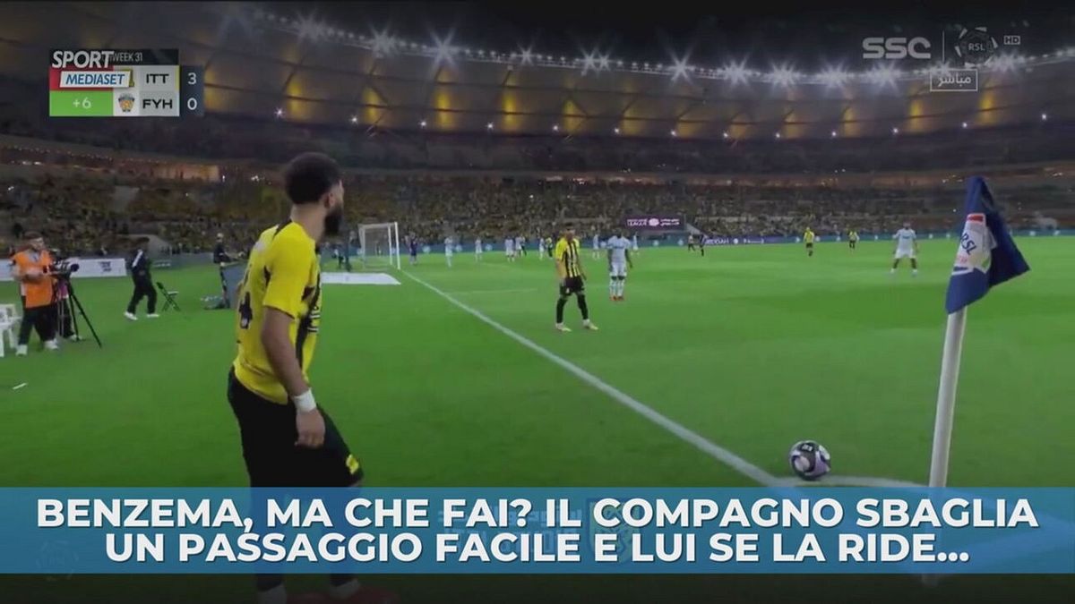 Benzema, che fai? Ride della sua squadra
