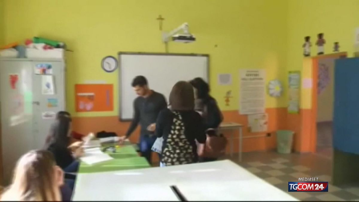 12.00 REFERENDUM IN ORDINE SPARSO SRV