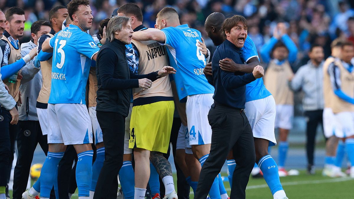 2024-2025: Conte conduce il Napoli al suo 4° scudetto battendo nel testa a testa l'Inter