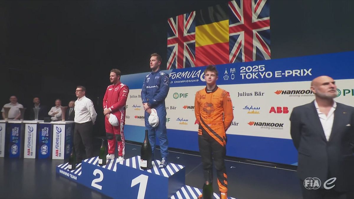 Il podio della Gara 1 a Tokyo