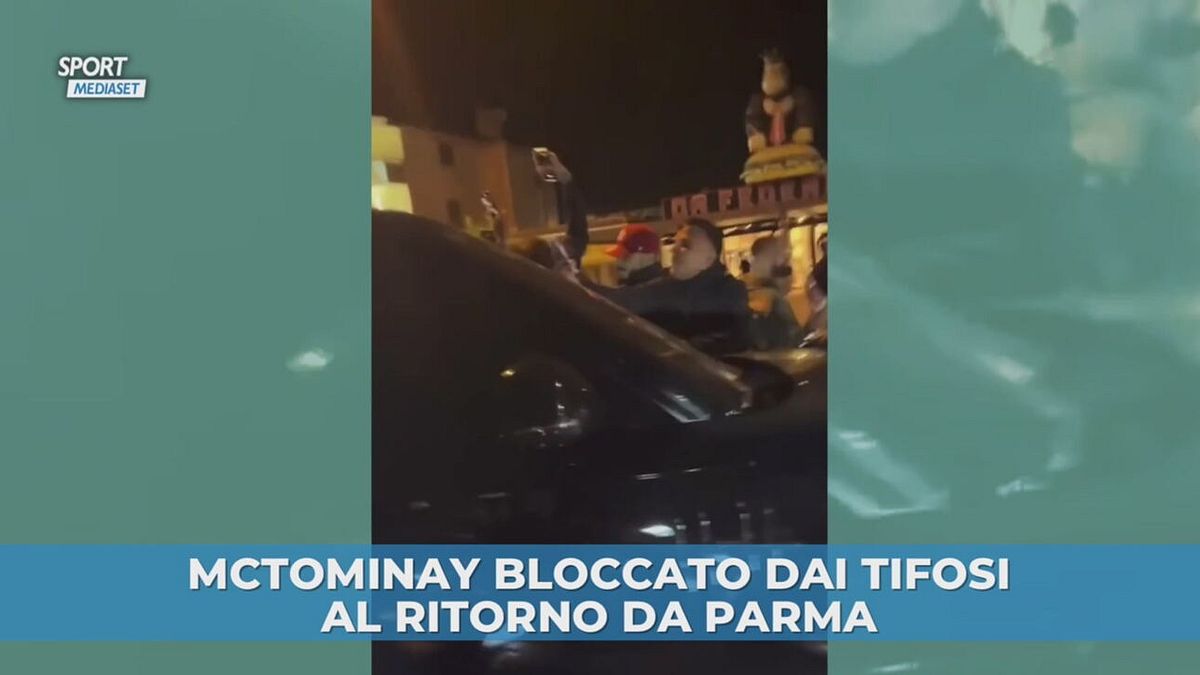 McTominay bloccato dai tifosi al ritorno da Parma